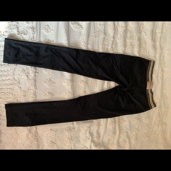 Olympia Leggings - Picture 4 of 5